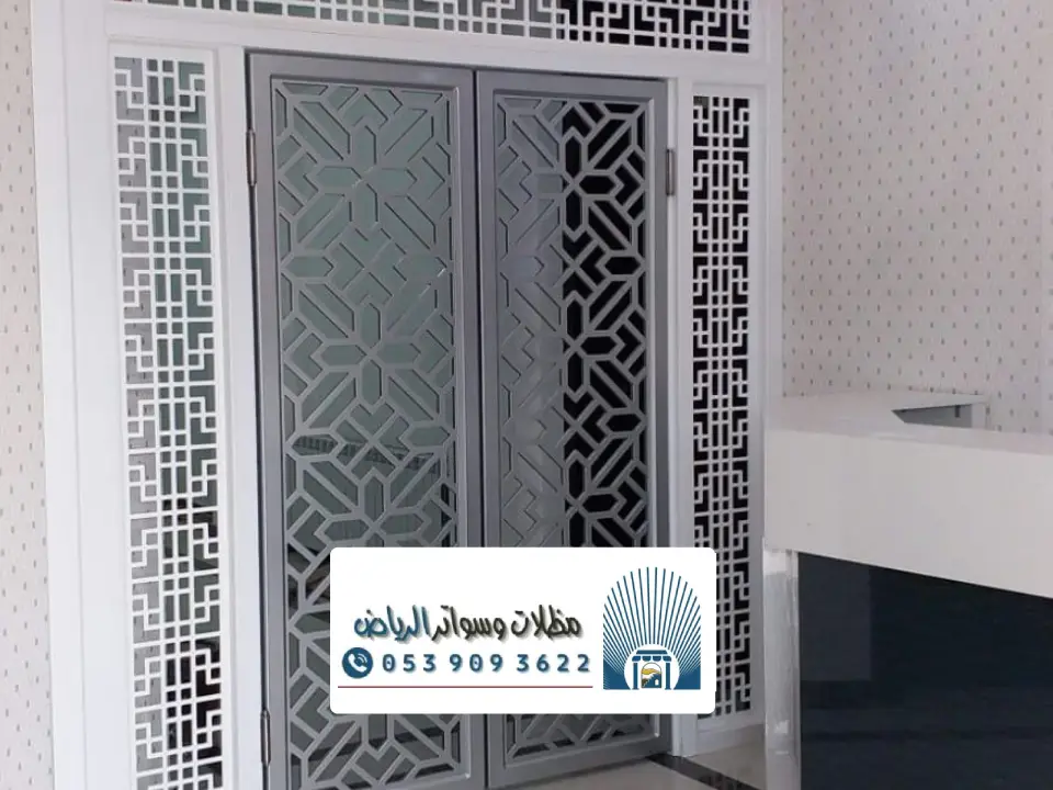 معلم دهان أبواب خارجي الرياض